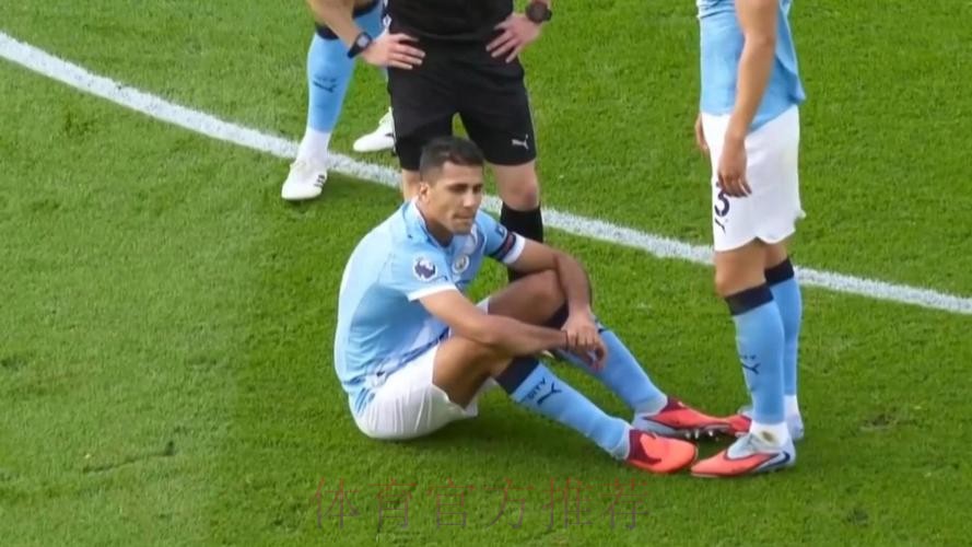 又伤了!西媒:罗德里戈左腿受伤 预计缺席2-4场比赛 又伤了!西媒:罗德里戈左腿受伤 预计缺席2-4场比赛